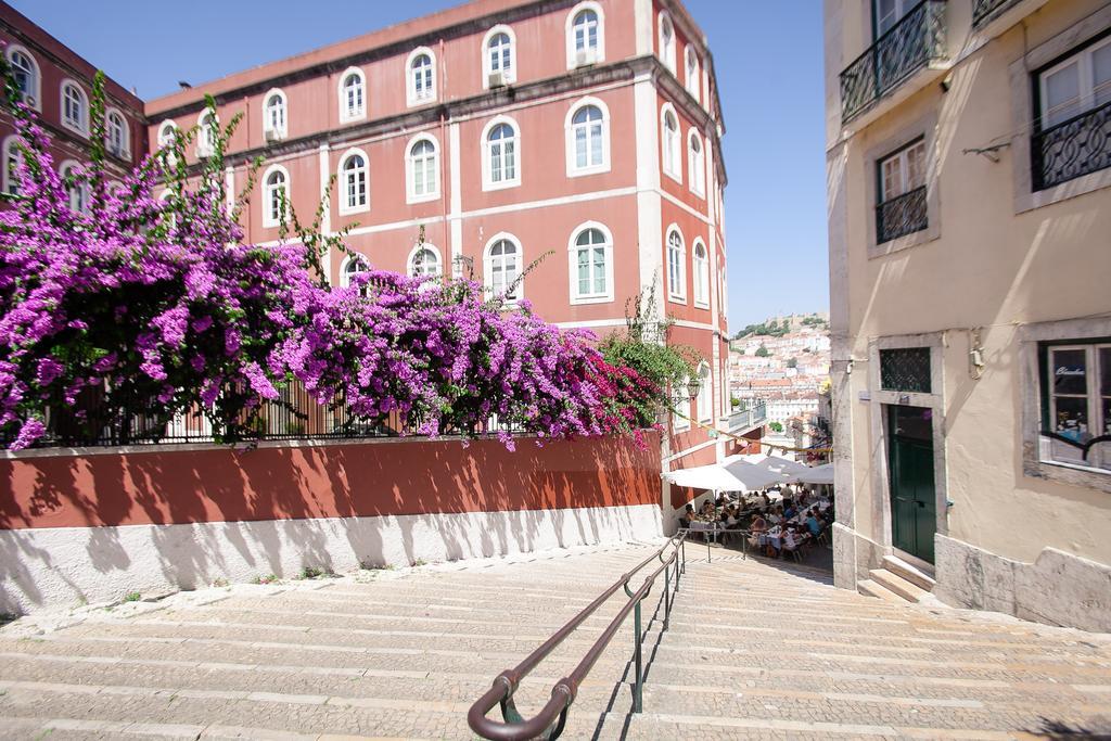 Loving Chiado Apartment Lisbon Exterior photo