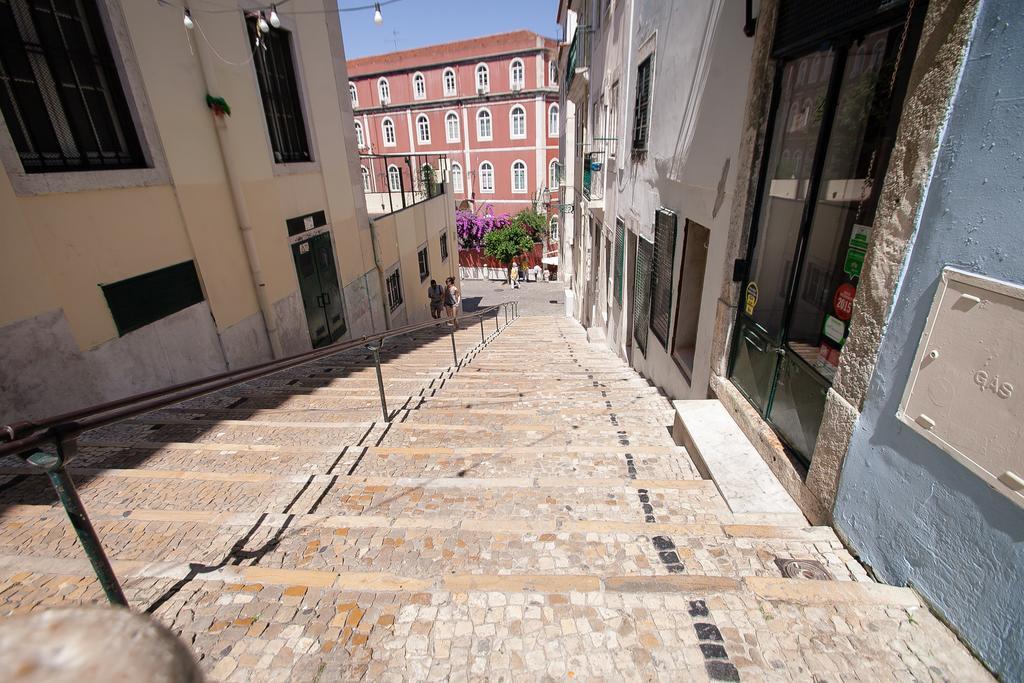 Loving Chiado Apartment Lisbon Exterior photo
