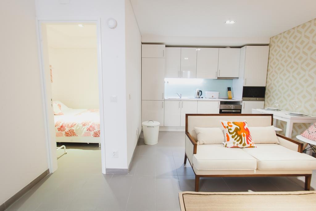 Loving Chiado Apartment Lisbon Room photo